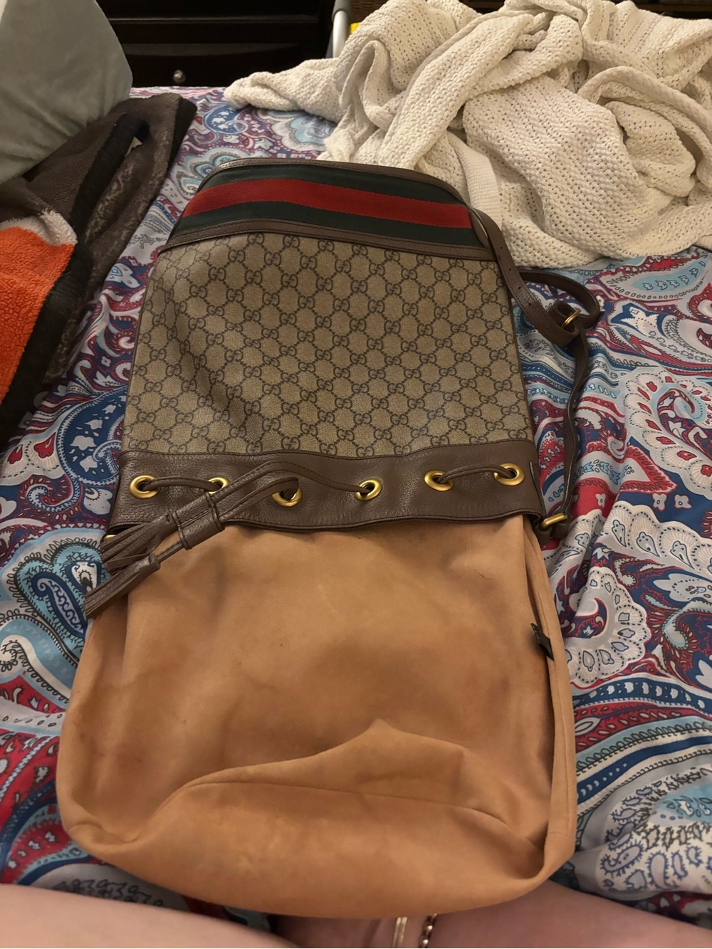 Authentic Gucci Bucket Bag - Picture 3 of 4